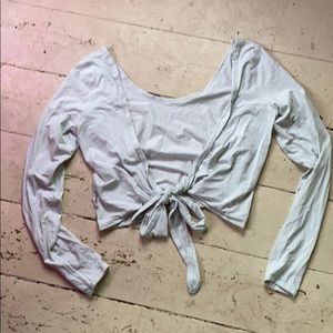 Long sleep crop wrap shirt